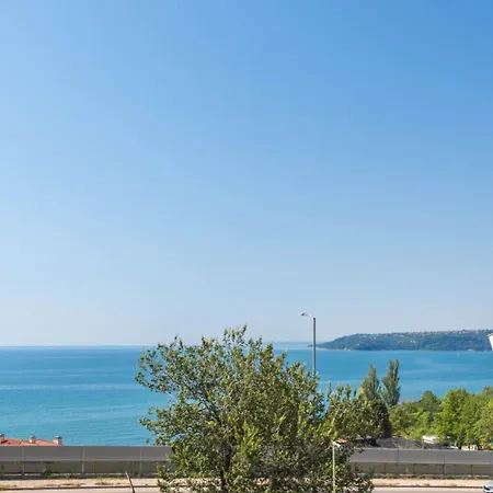 Kindness * Варна